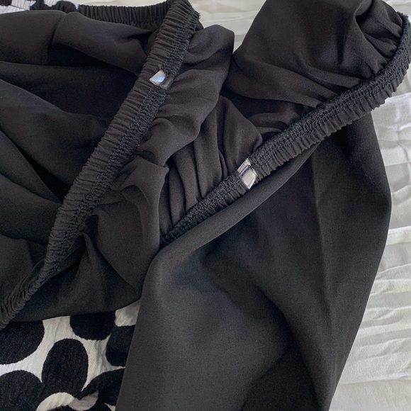 CATO Women’s‎ Top Off Shoulder Blk/Wht Daisy Peasant Balloon 3/4 Sleeves 18/20W - Picture 16 of 16